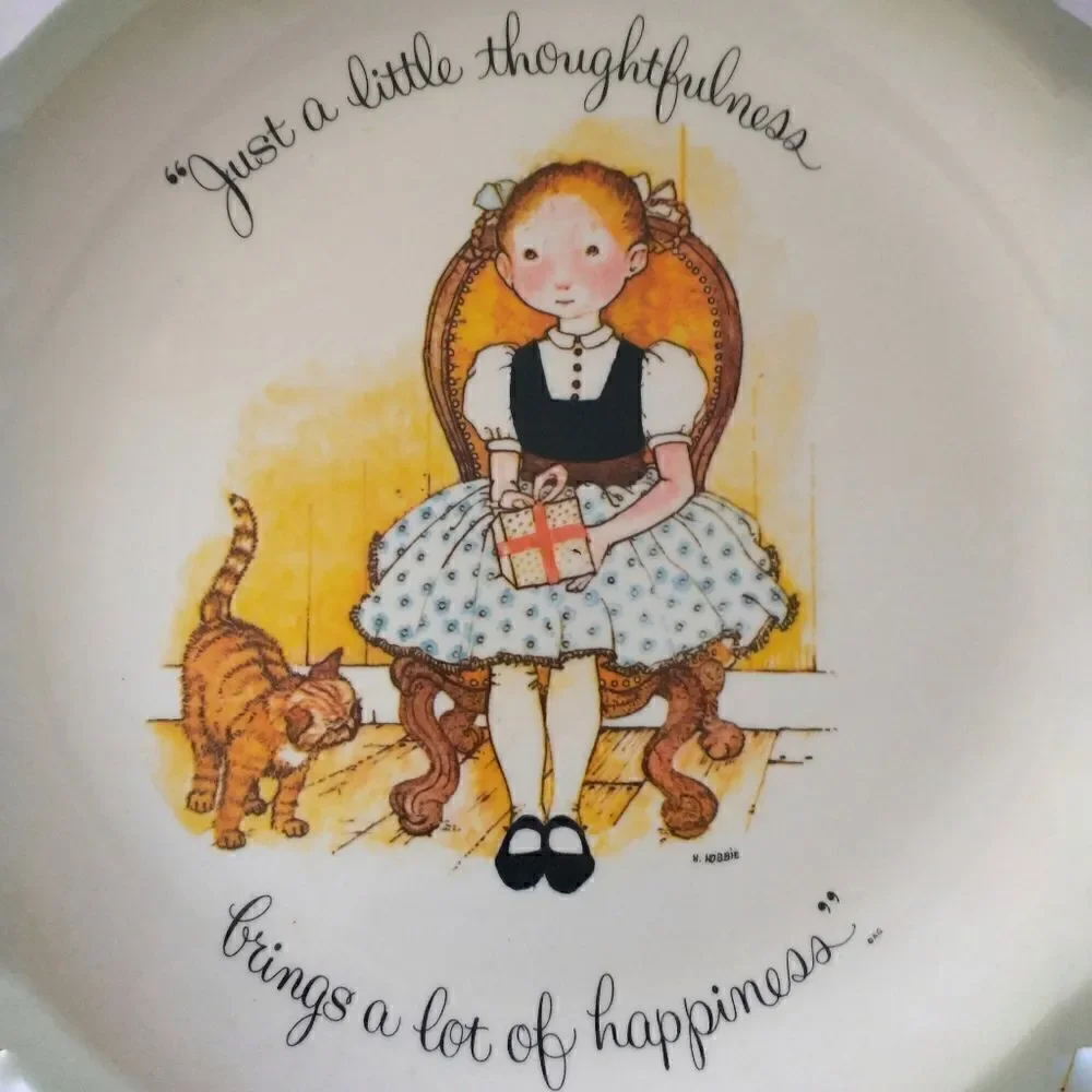 Holly Hobbie Wall Decor‎ Plate Just A Little Thoughtfulness American Greetings